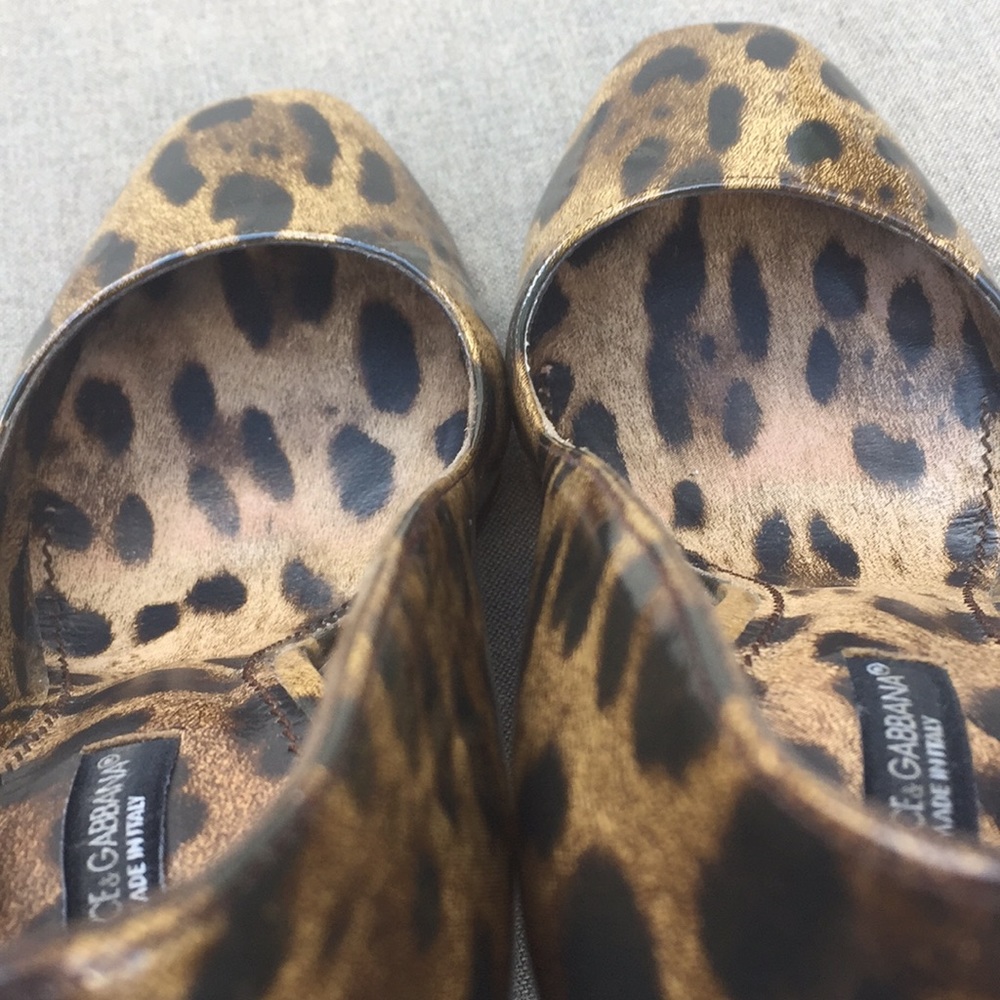 Dolce & Gabbana Patent Animal Print Stiletto Heel Pumps - Picture 11 of 12